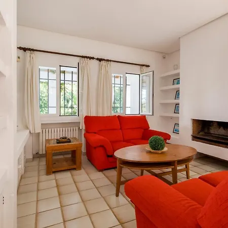 Holiday home Pineda *